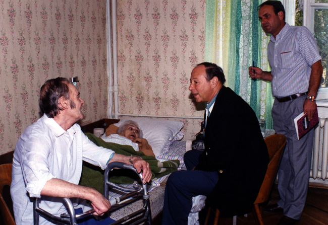Paul and Vitaly visiting Arkady and Evgenia Rosenberg in their apartment in Kiev